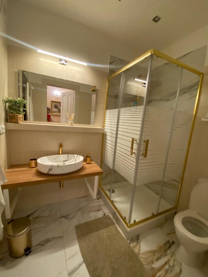Stunning Charles Bridge Apartment Prague Extérieur photo