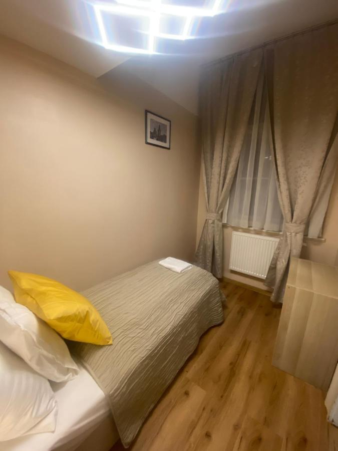 Stunning Charles Bridge Apartment Prague Extérieur photo