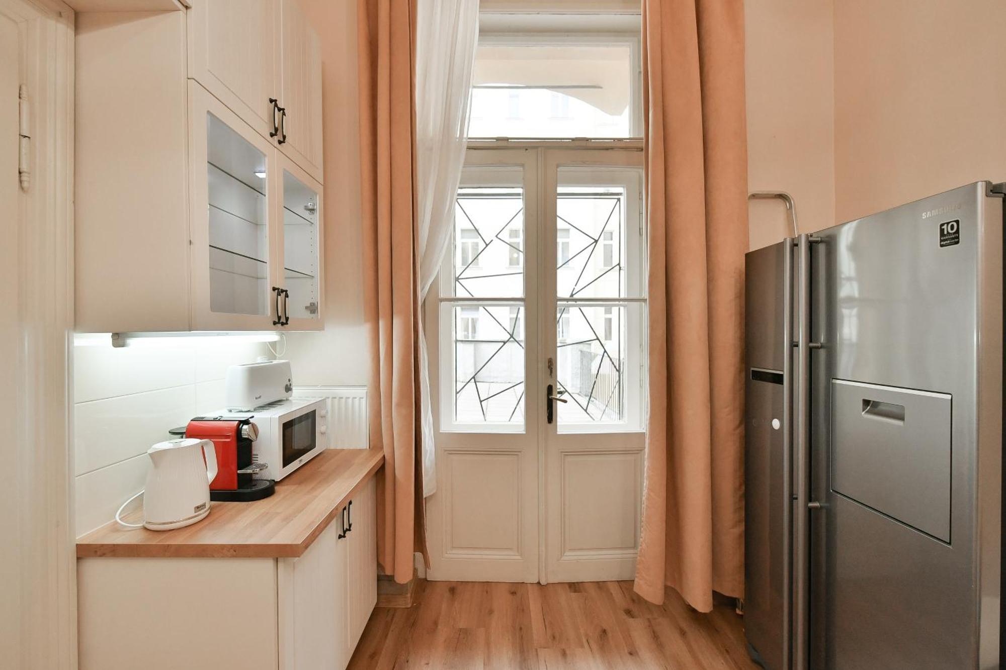 Stunning Charles Bridge Apartment Prague Extérieur photo