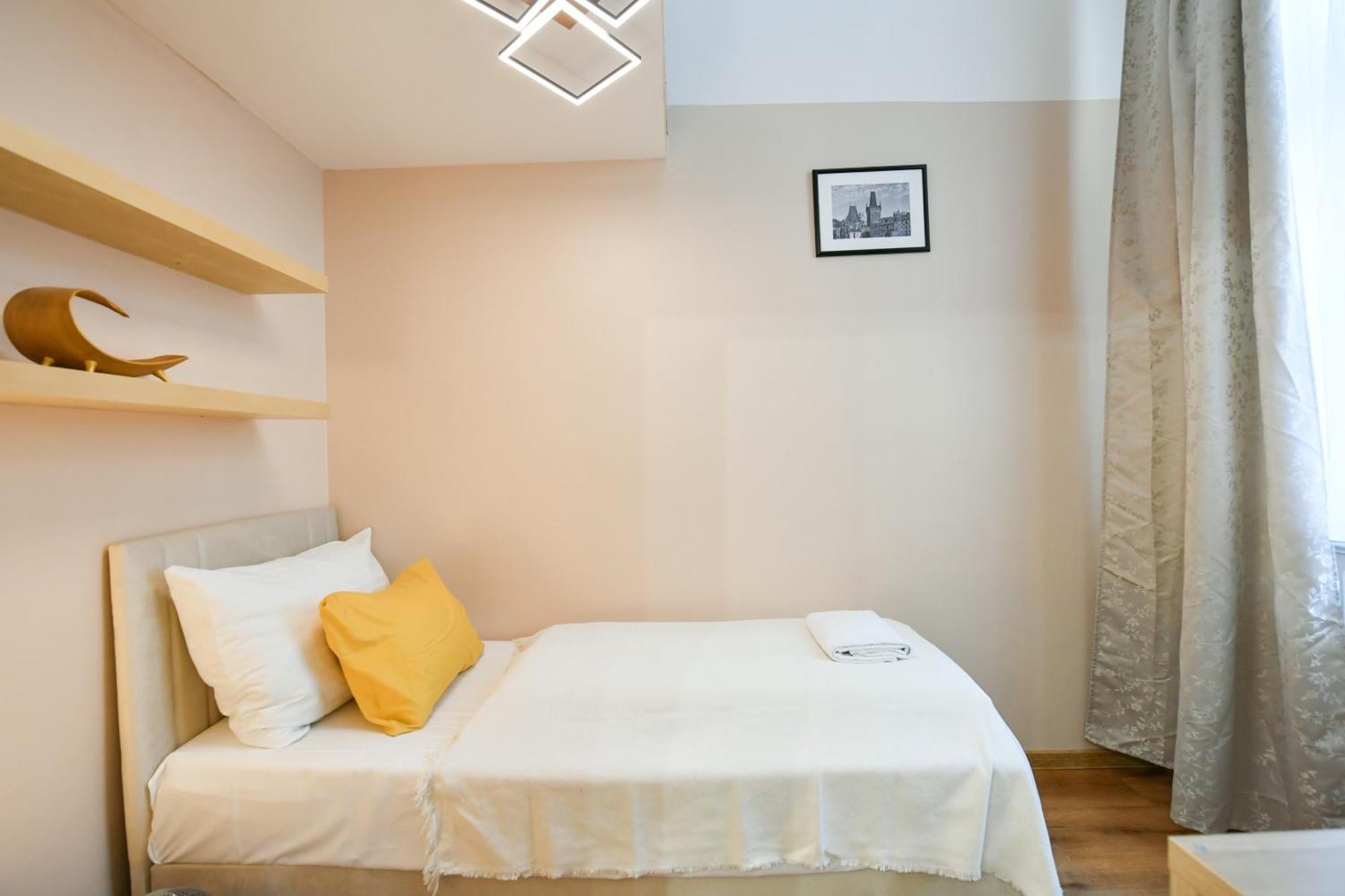 Stunning Charles Bridge Apartment Prague Extérieur photo